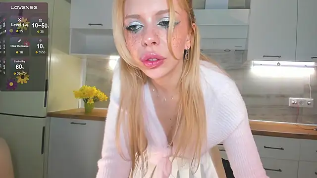 Hannah Carr online show from March 2025 01:24:02 AM