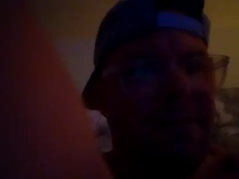 Vinyboy69 online show from November 2025 12:24:01 AM