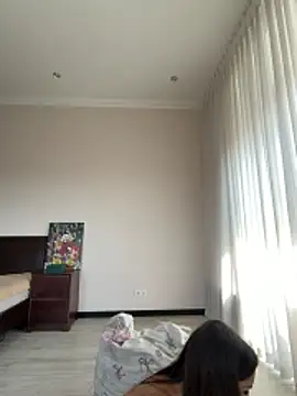 Hott Lolla online show from March 2026 08:31:01 AM