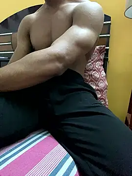 Snapshot of Wild_beast chatting on January 2026 09:58:02 AM Wild beast online show from January 2026 09:58:02 AM