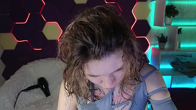 LitaBrom online show from January 2025 01:09:02 AM