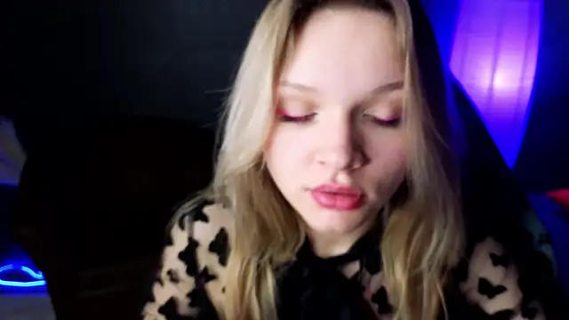 LitaBrom online show from February 2025 11:11:01 AM