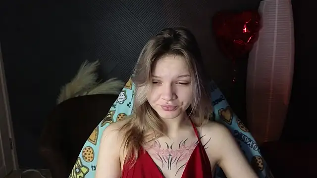 LitaBrom online show from March 2025 01:05:01 AM