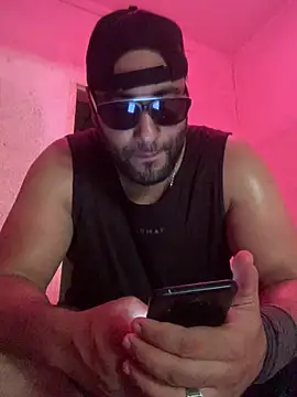 eljefedamino1994 online show from July 2026 03:59:01 PM