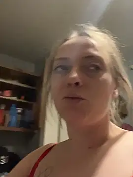 lezbean24 online show from February 2026 02:53:01 AM