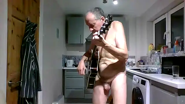 jimmybenido online show from December 2025 07:00:01 PM