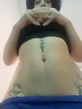 Snapshot of xmoira3x chatting on November 2025 03:27:01 AM xmoira3x online show from November 2025 03:27:01 AM