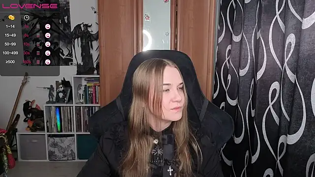 stellablondy online show from May 2026 10:12:01 AM