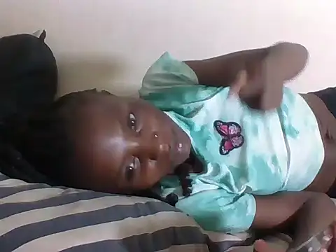 SexyNeedle22 online show from November 2025 08:49:01 PM