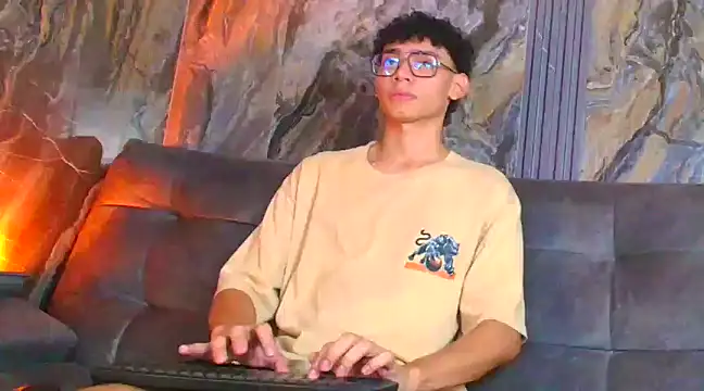 Daviid laidd online show from February 2025 12:08:01 AM