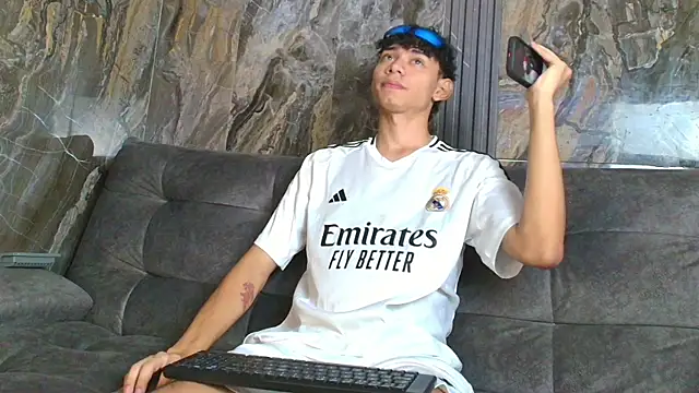 Daviid laidd online show from March 2025 06:32:01 PM