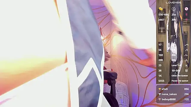 IamNayuta online show from February 2025 05:33:01 AM