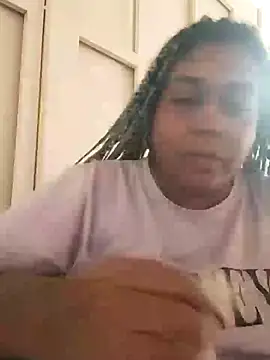 ELLA KELLY online show from January 2025 12:14:01 PM