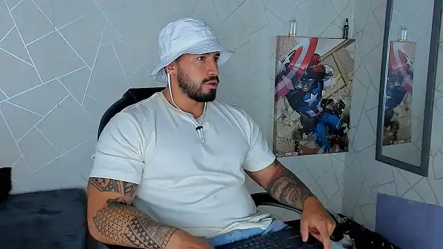 Cristian Walker online show from January 2025 01:16:02 PM