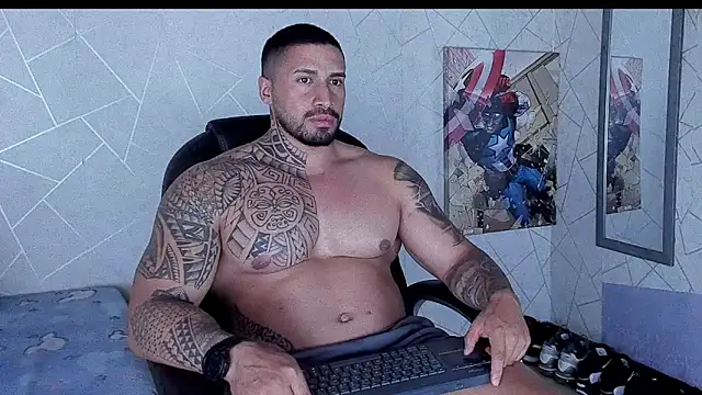 Snapshot of Cristian_Walker chatting on January 2026 12:35:01 AM Cristian Walker online show from January 2026 12:35:01 AM