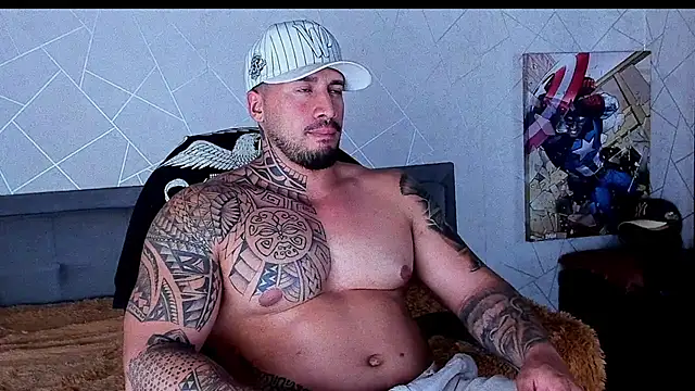 Cristian Walker online show from April 2026 10:59:01 PM