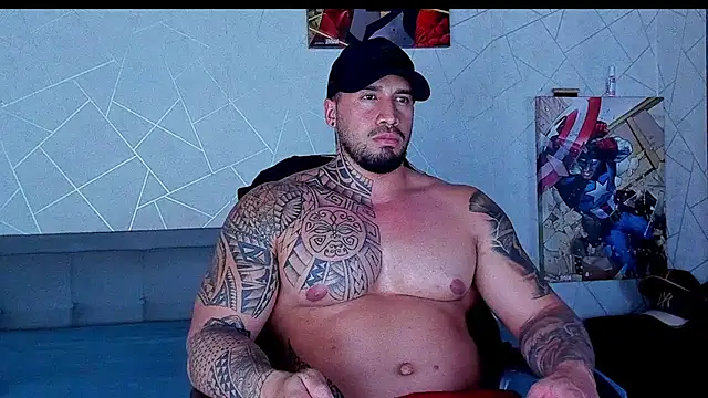 Cristian Walker online show from May 2026 01:02:04 AM