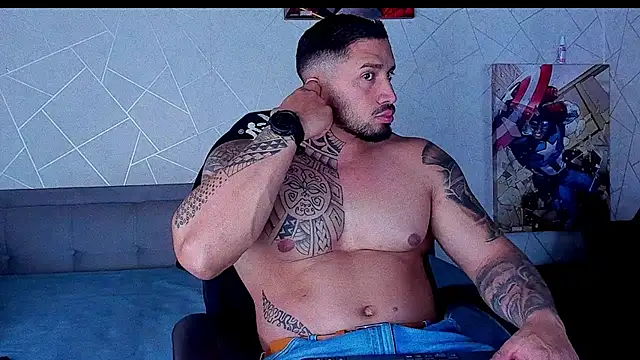 Cristian Walker online show from May 2026 01:17:02 PM