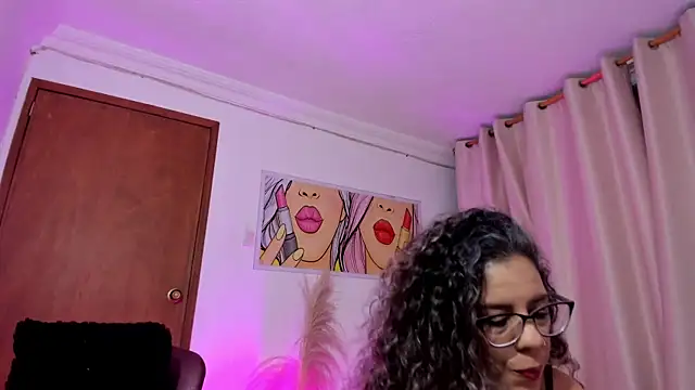 StarMilf online show from June 2026 12:29:02 PM