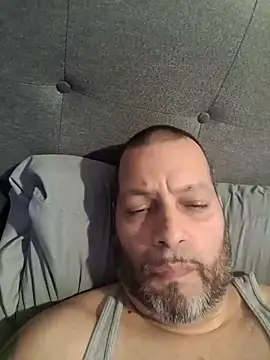 Snapshot of Just2much chatting on March 2025 01:18:02 PM Just2much online show from March 2025 01:18:02 PM