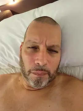 Snapshot of Just2much chatting on September 2025 09:38:01 PM Just2much online show from September 2025 09:38:01 PM