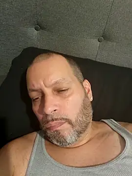 Snapshot of Just2much chatting on September 2025 03:03:02 PM Just2much online show from September 2025 03:03:02 PM