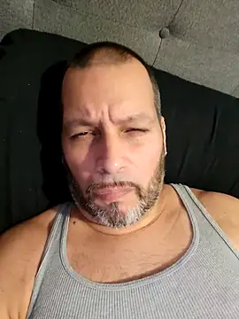 Snapshot of Just2much chatting on October 2025 04:37:02 PM Just2much online show from October 2025 04:37:02 PM