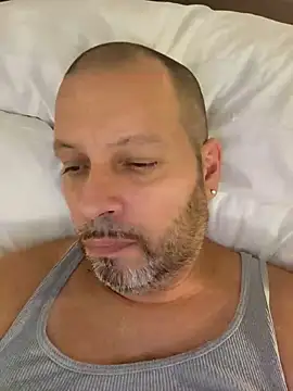 Snapshot of Just2much chatting on November 2025 12:31:02 AM Just2much online show from November 2025 12:31:02 AM