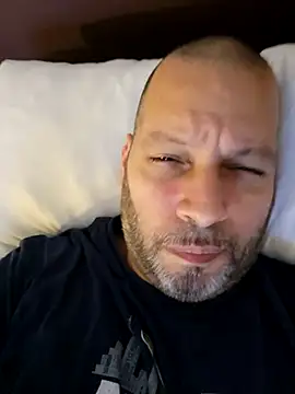 Snapshot of Just2much chatting on November 2025 12:48:02 PM Just2much online show from November 2025 12:48:02 PM