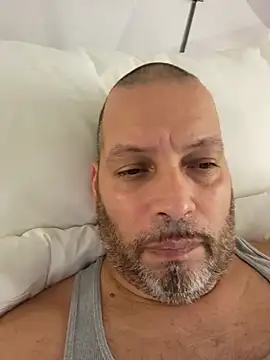 Snapshot of Just2much chatting on November 2025 02:02:01 AM Just2much online show from November 2025 02:02:01 AM