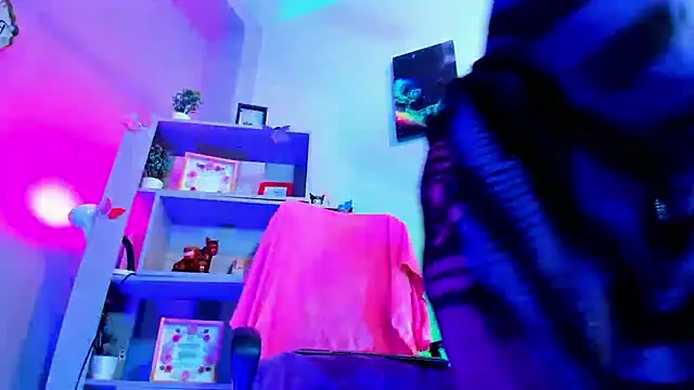 Snapshot of kuromi69 chatting on September 2025 06:24:02 AM kuromi69 online show from September 2025 06:24:02 AM