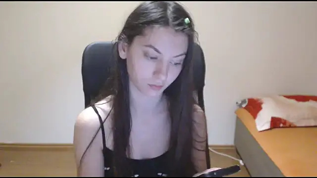 CuteJollie4U online show from December 2024 07:14:01 PM