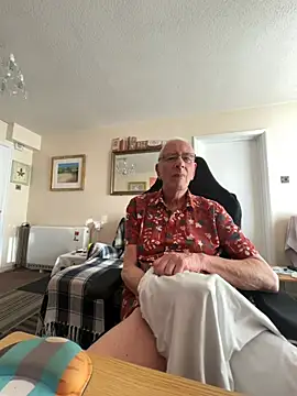 Snapshot of cutaboverest chatting on February 2026 04:05:02 PM cutaboverest online show from February 2026 04:05:02 PM