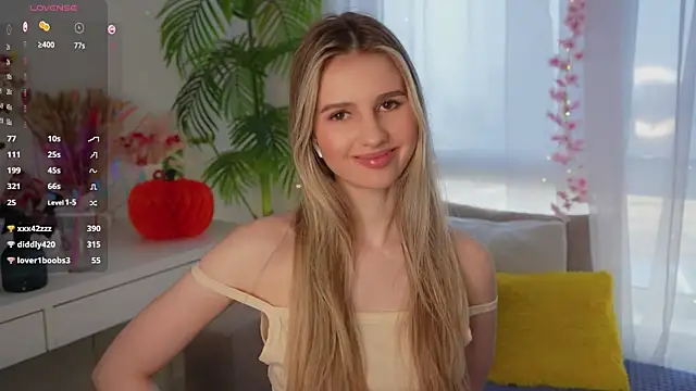 Fluffy-Angel online show from March 2025 11:42:01 AM