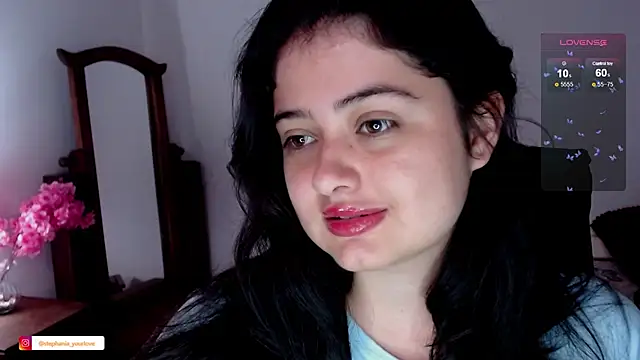 Snapshot of Stephania_18 chatting on November 2025 02:53:02 PM Stephania 18 online show from November 2025 02:53:02 PM