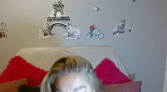 Snapshot of _SamanthaDoll_ chatting on January 2025 06:41:02 AM SamanthaDoll online show from January 2025 06:41:02 AM