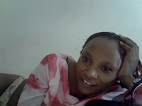 SpicyPetite online show from September 2025 06:07:01 PM