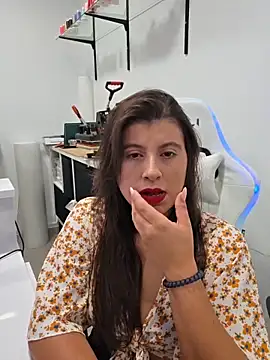 GatitaXD27 online show from October 2025 10:10:01 AM