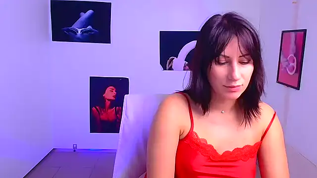 Loren Moa online show from January 2025 04:15:01 PM