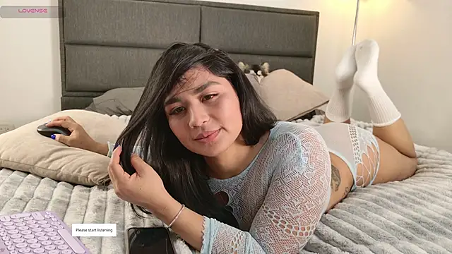 lady ni  online show from April 2026 01:27:02 PM
