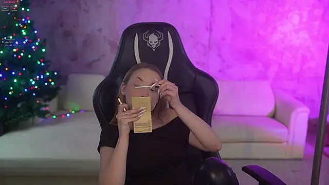 Linda054 online show from December 2025 12:51:01 AM