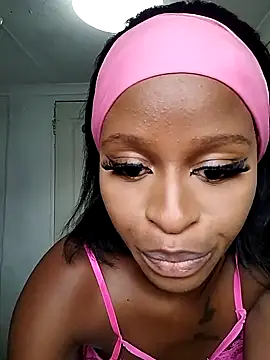 Snapshot of Nomawethu2002 chatting on March 2025 09:30:01 AM Nomawethu2002 online show from March 2025 09:30:01 AM