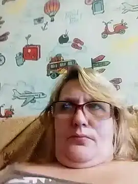 Forest-Lady online show from January 2025 01:08:01 PM