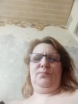 Forest-Lady online show from April 2026 07:17:01 AM