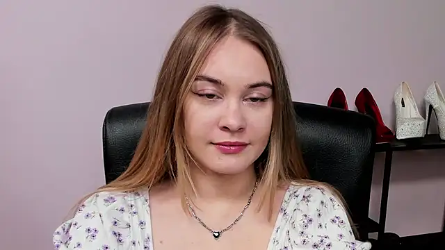 kitty valeria online show from February 2026 02:48:02 PM