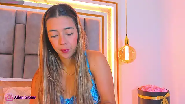 elianabrown online show from September 2025 10:45:01 PM