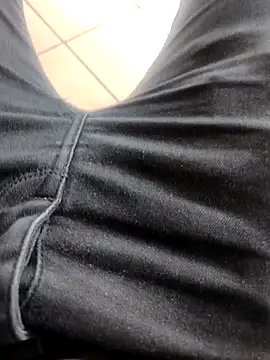 TornadoStorm35 online show from November 2025 02:39:02 PM