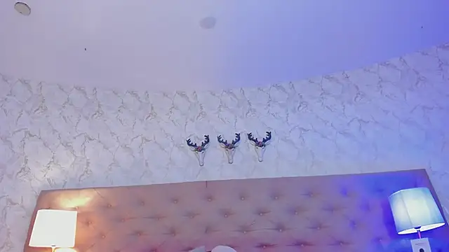 SofieReyes online show from March 2025 07:38:01 PM