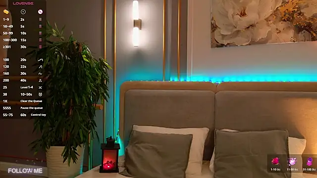 Lolly Neal online show from April 2026 03:42:02 PM