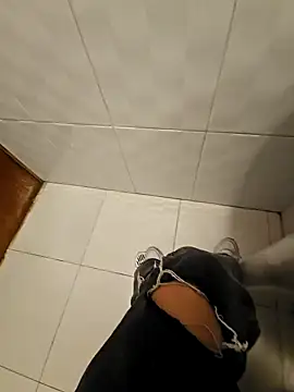 azumiichan online show from January 2025 08:43:01 PM